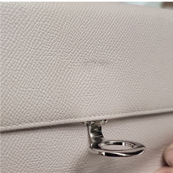 BULGARI Bifold Long Wallet Pink Leather.       Size: H 3.93" x W 7.48" x D 0.78" - Picture 6 of 11